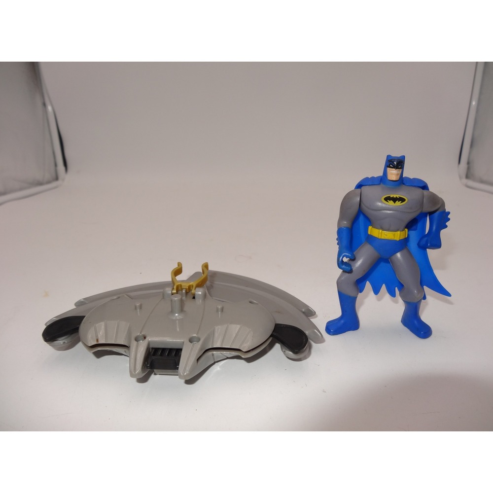 Batman and Robin Deluxe Blast Wing Batman Ice Chopper Hoverpack 1997 Kenner